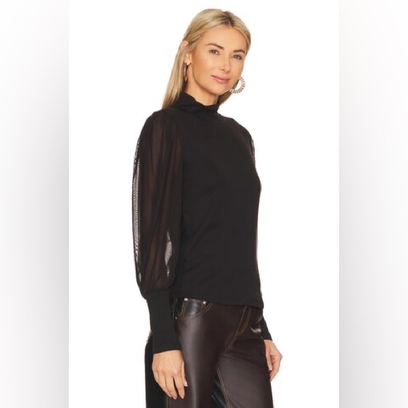 On My Mind Mesh Sleeve Top in Black
Sanctuary Women’s XS EUC - Picture 2 of 7